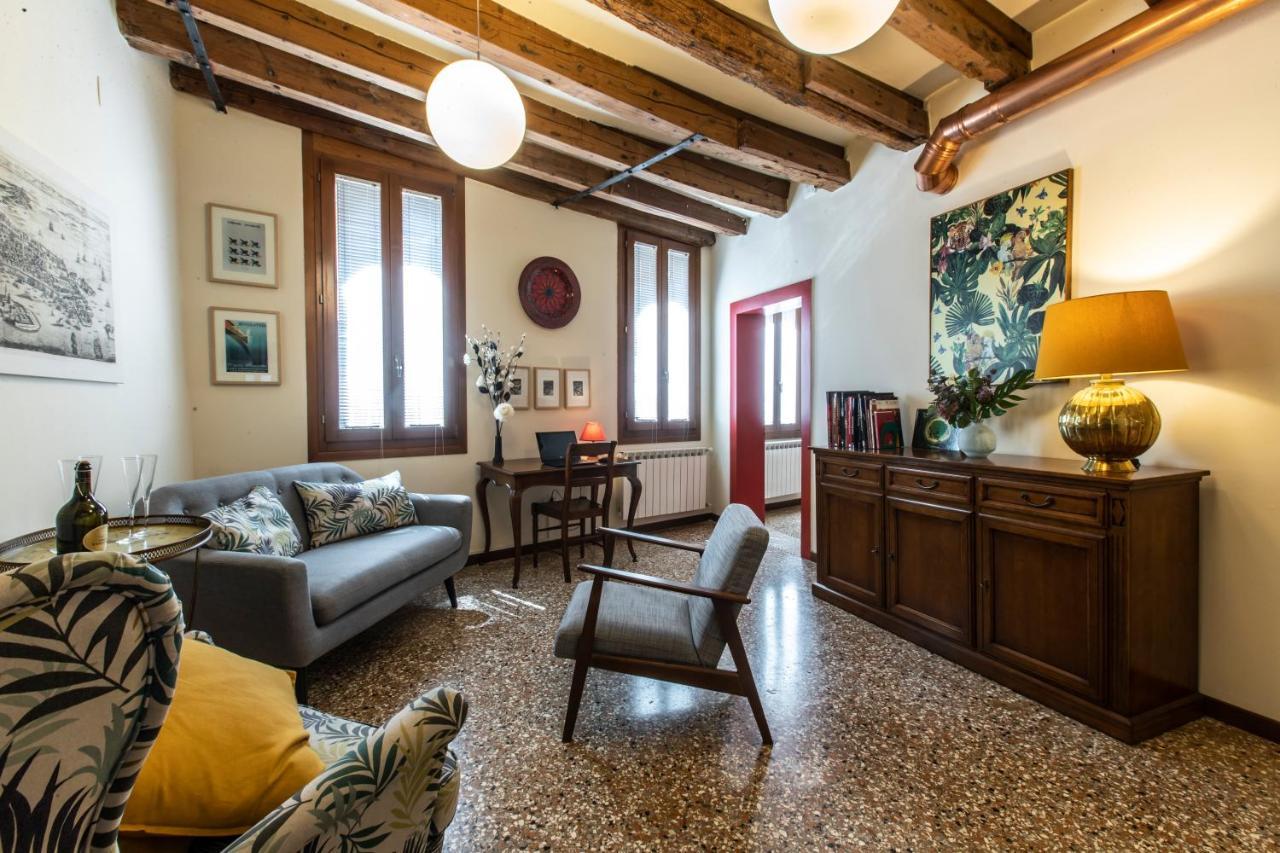 Riva De Biasio Charming Apartment R&R Venecia Exterior foto