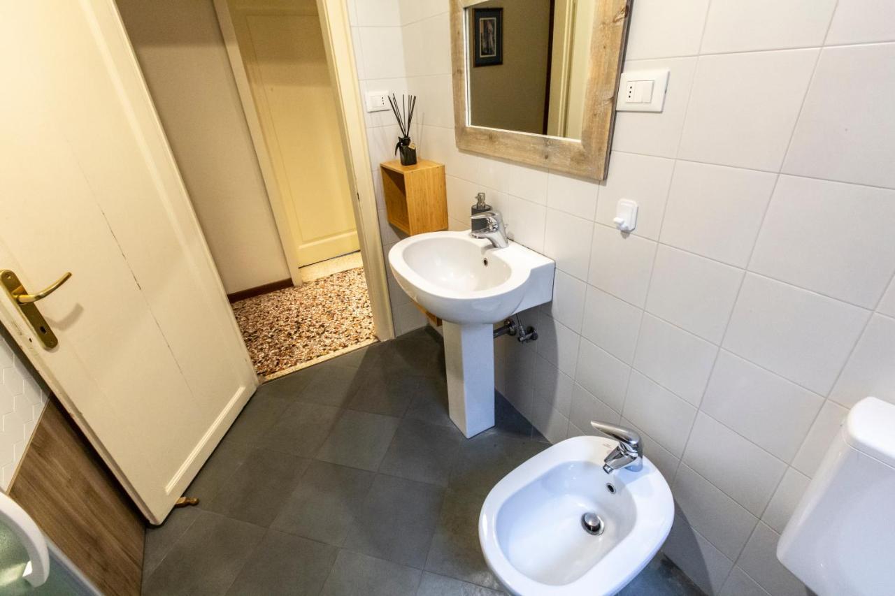 Riva De Biasio Charming Apartment R&R Venecia Exterior foto